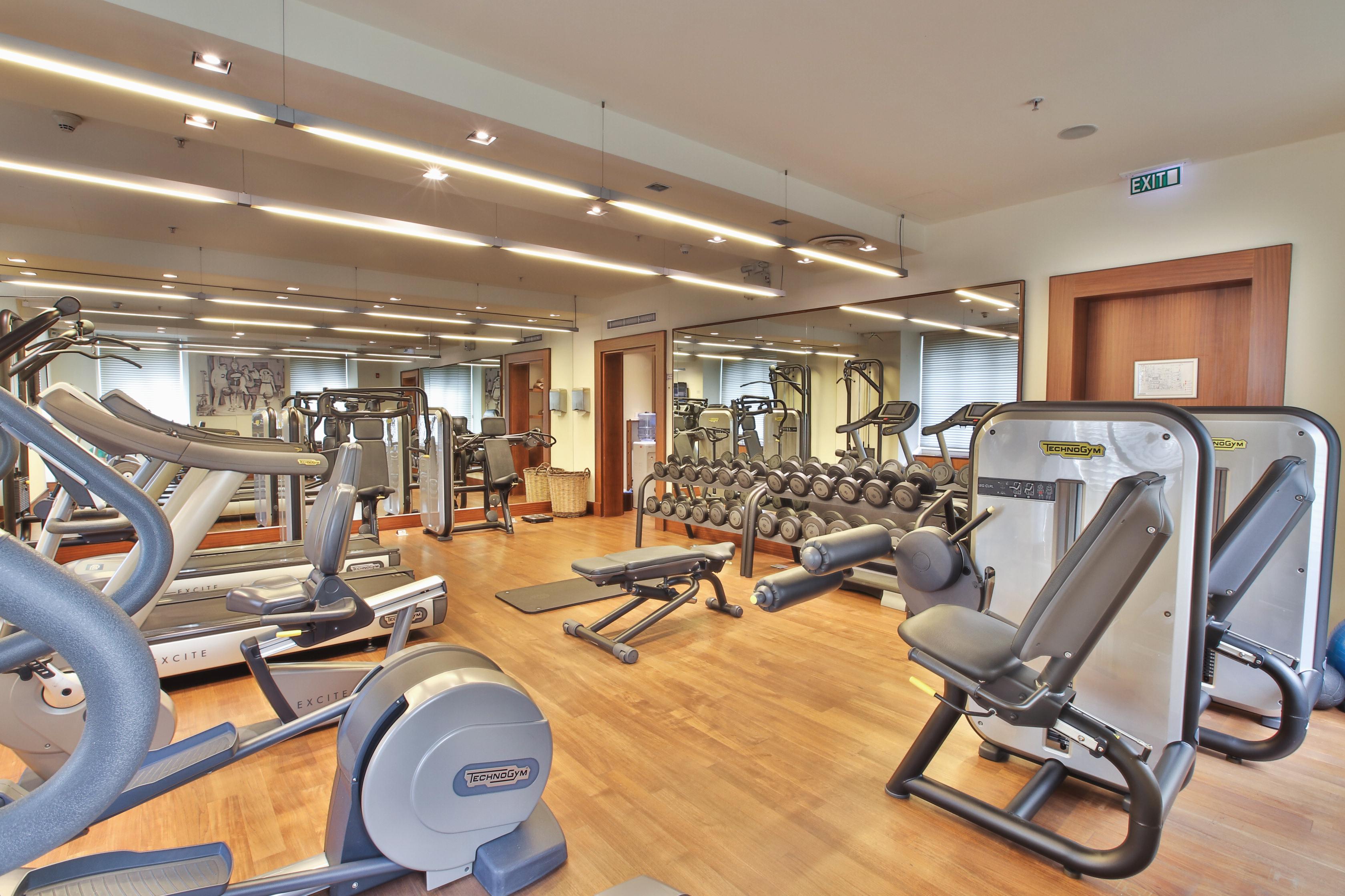 Pera Palace Hotel Istanbul Ngoại thất bức ảnh The gym at the hotel